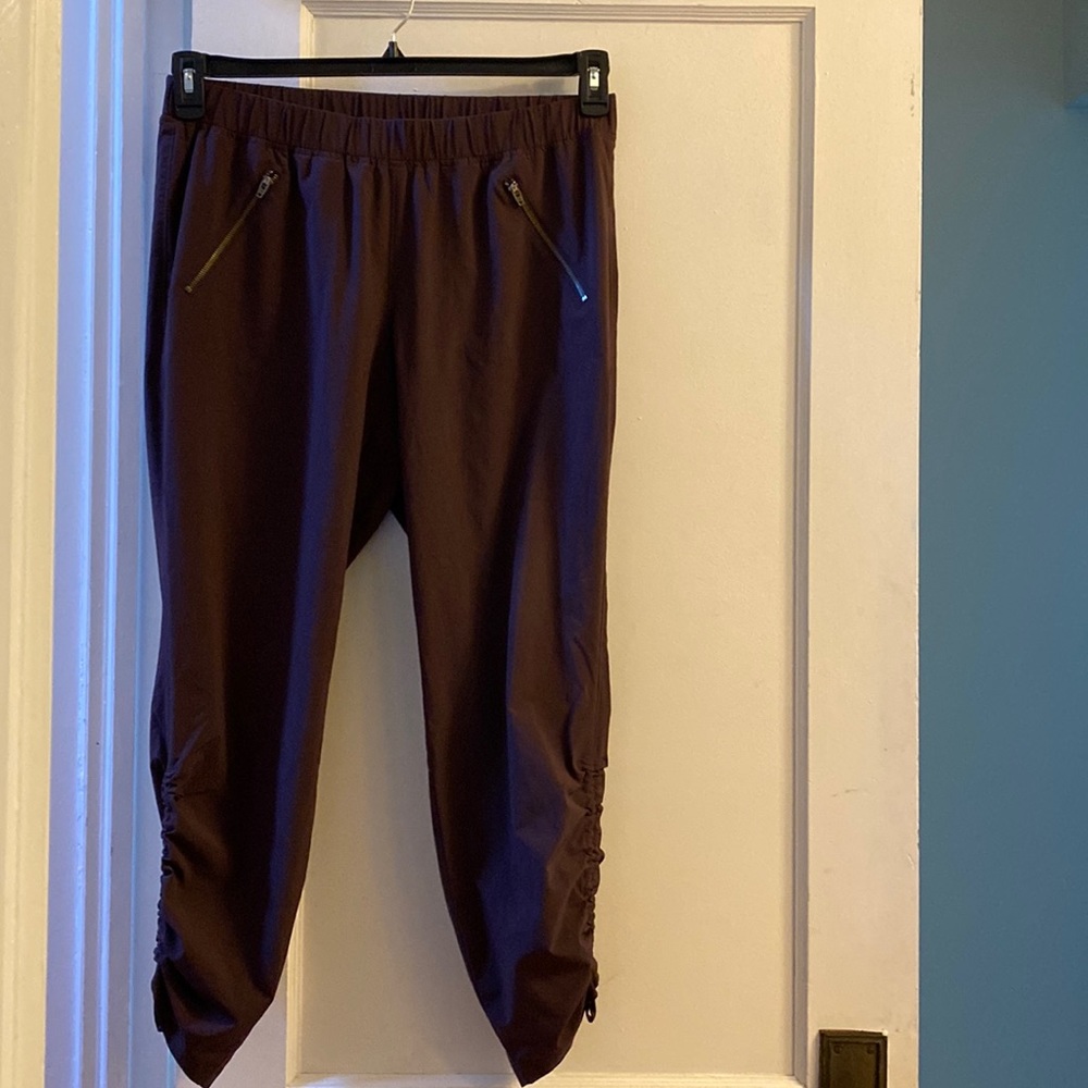 Amazing Athleta Pants 💗💗💗